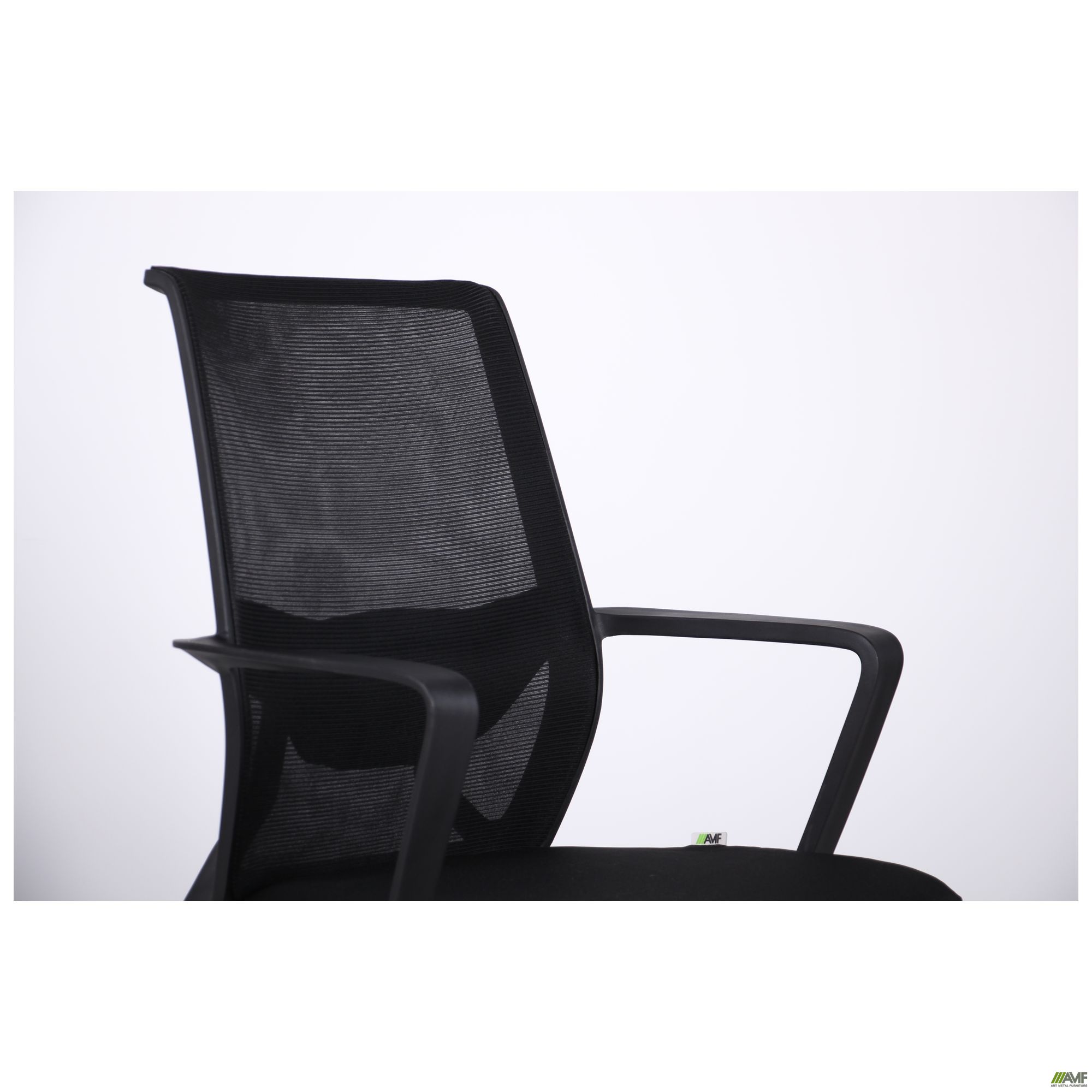 Фото 6 - Кресло Tin сиденье Саванна nova Black 19/спинка Сетка SL-00 черная 