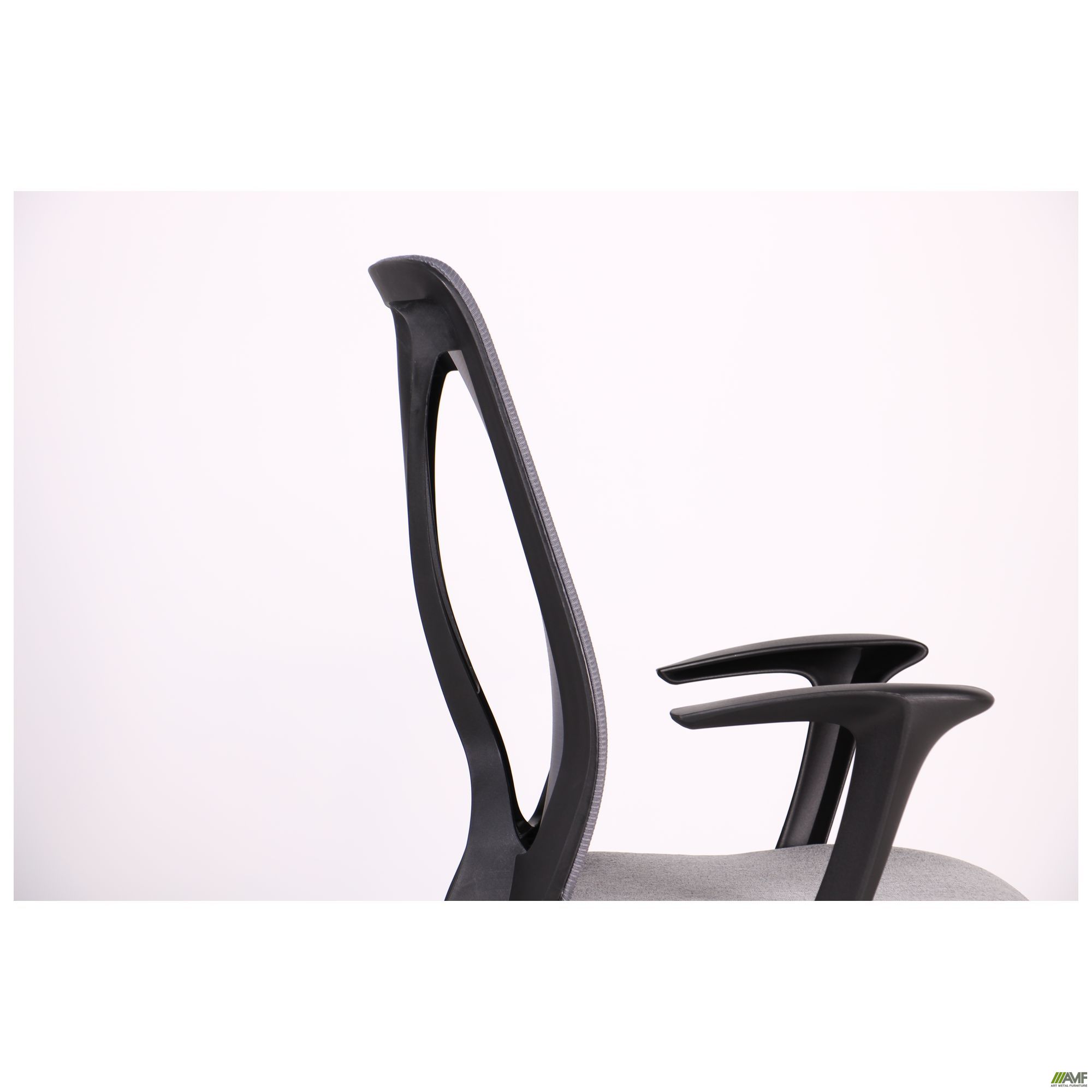 Фото 13 - Кресло Nickel Black сиденье Сидней-20/спинка Сетка SL-16 серая 