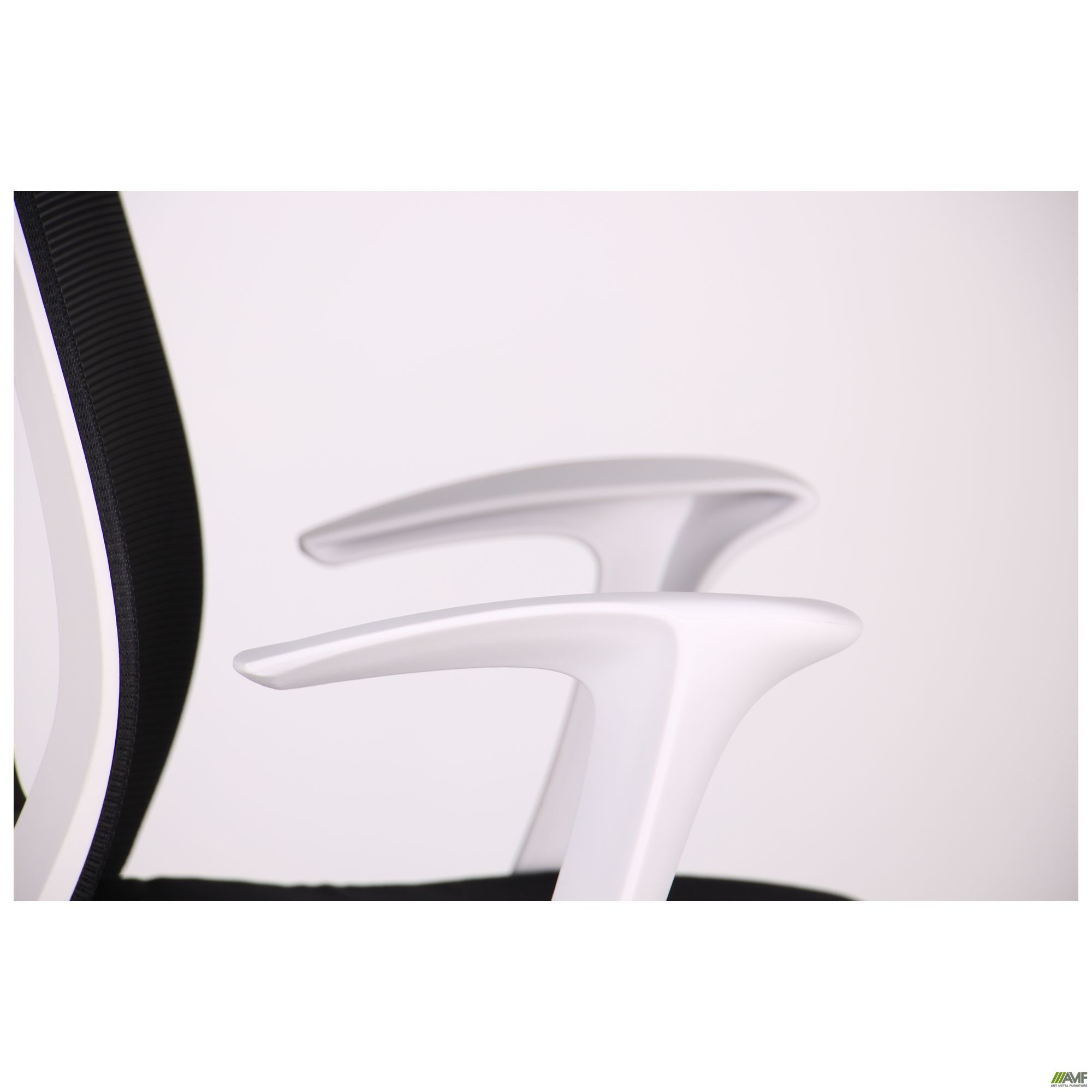 Фото 13 - Кресло Nickel White сиденье Сидней-07/спинка Сетка SL-00 черная 