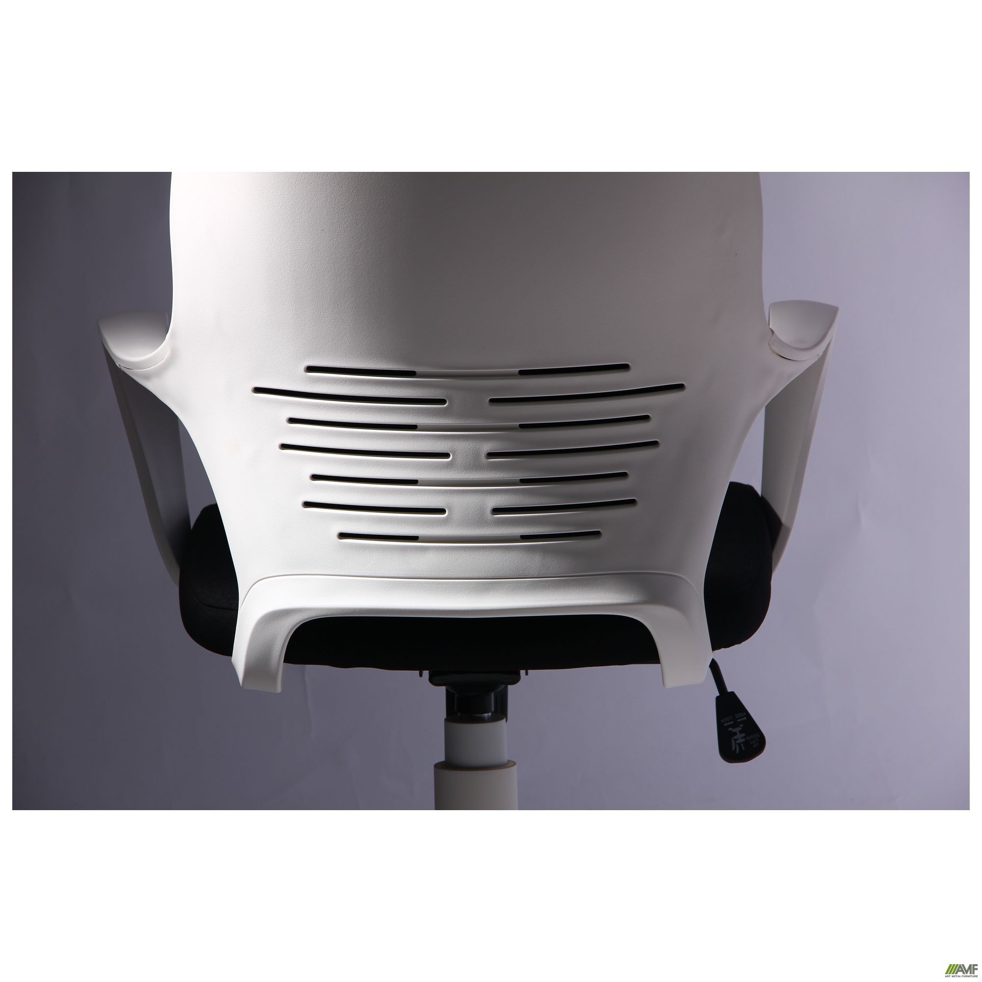 Фото 6 - Кресло Concept белый, тк.черный 