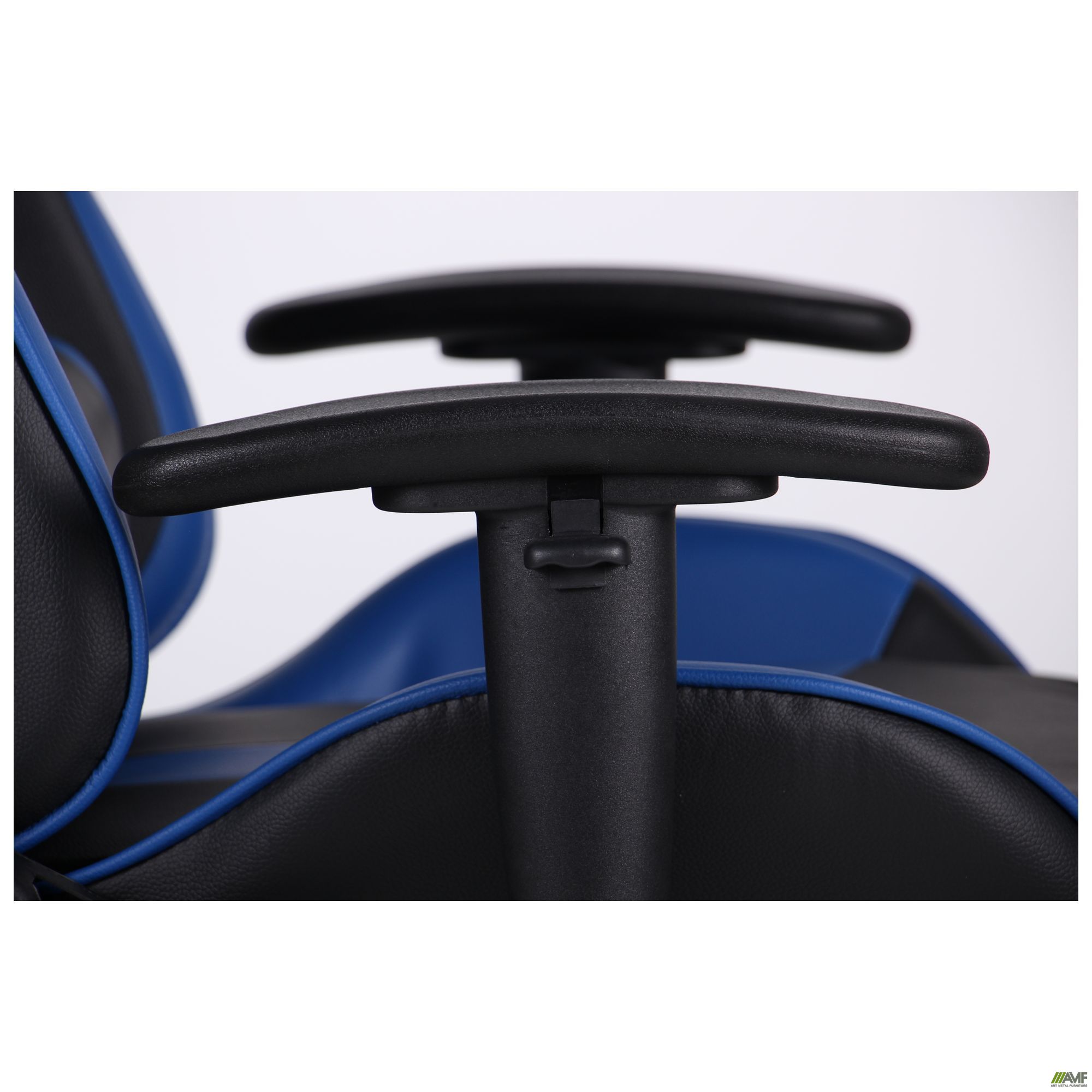 Фото 14 - Кресло VR Racer Dexter Slag черный/синий 