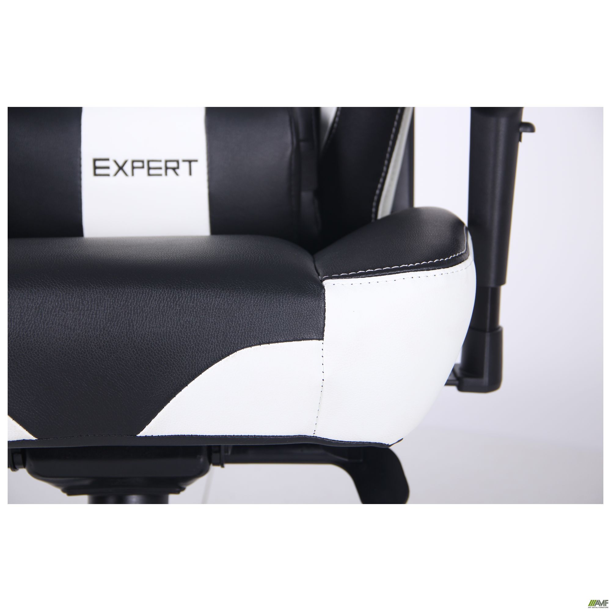 Фото 12 - Крісло VR Racer Expert Superb чорний/білий 