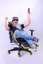 Кресло VR Racer BattleBee черный/желтый - интерьер - фото 5